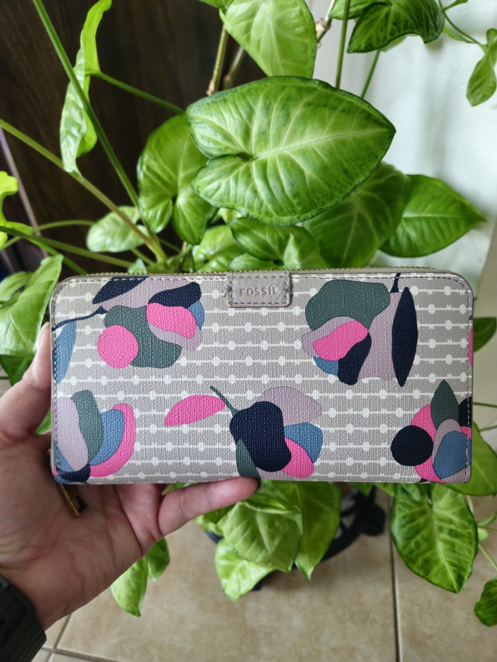 Fossil Floral Zip-Around Wallet in Pink & Green